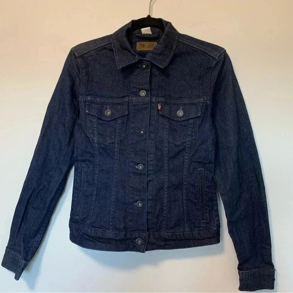 Levi’s dark washed denim jean jacket - Picture 1 of 7